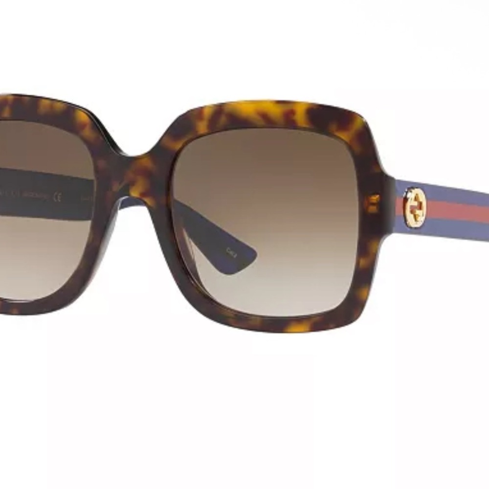 Gucci women’s Brown Gradient Oversized Sunglasses - Picture 8 of 9